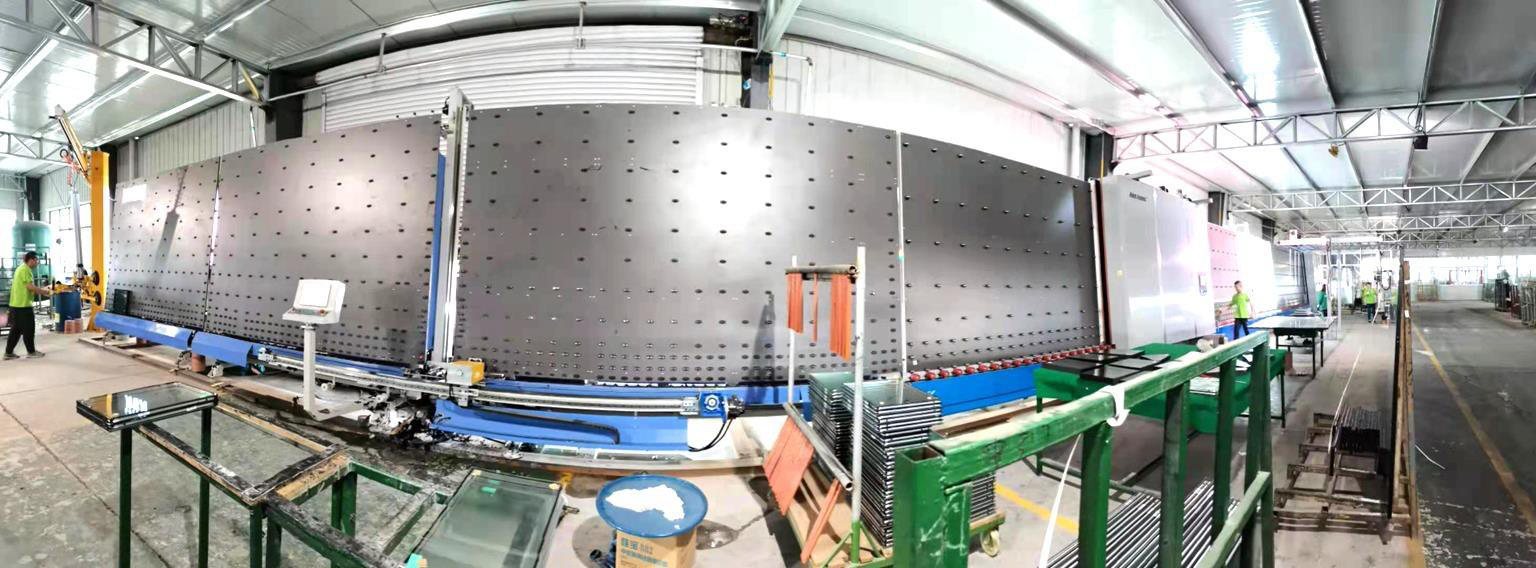 Insulating glass line in plant
