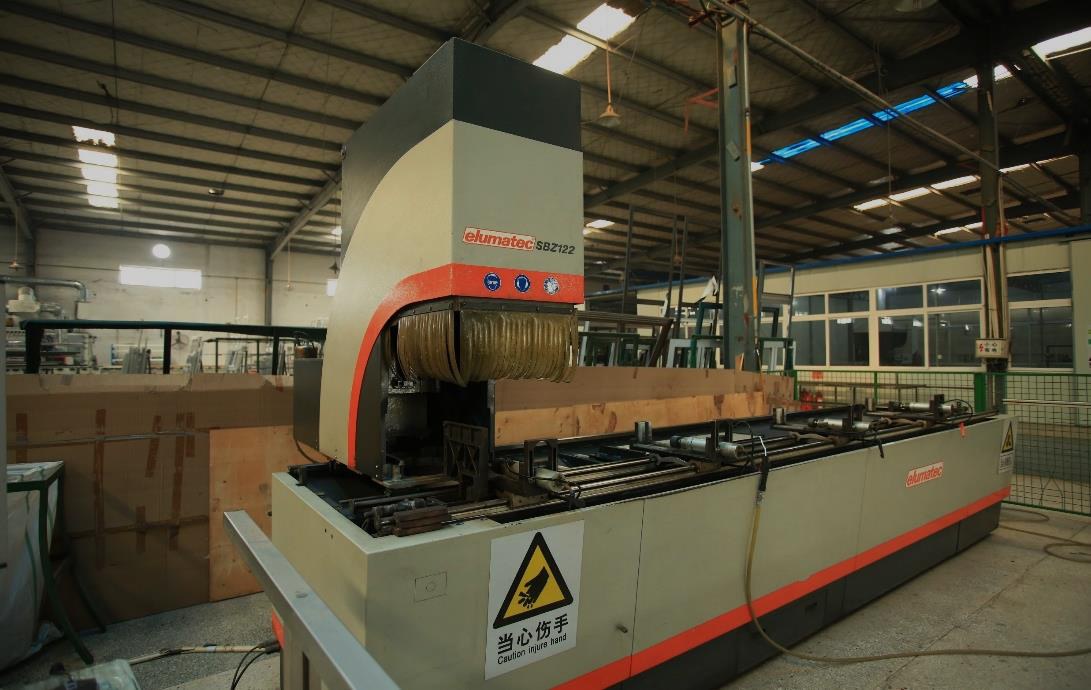 Aluminium CNC workshop